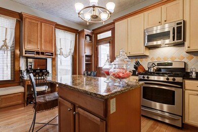 Kitchen 2