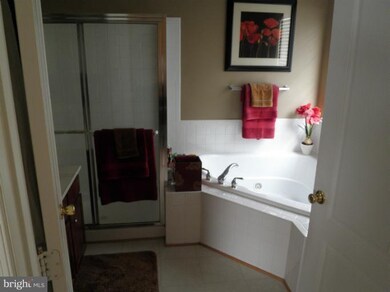 1336 Ring Bill Loop, Upper Marlboro, MD 20774 - photo 4