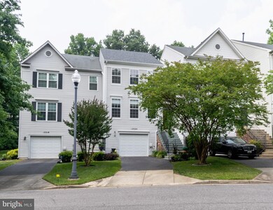 12320 Quilt Patch Ln, Bowie, MD 20720 - photo 2