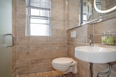 583 Massachusetts Ave unit 5, Boston, MA 02118 - photo 7