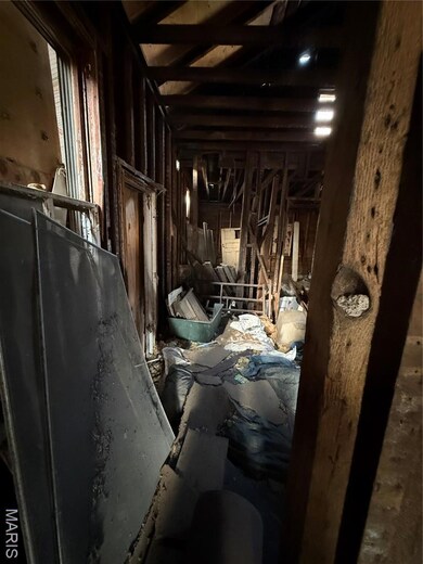 3851 Illinois Ave, Saint Louis, MO 63118 - photo 6