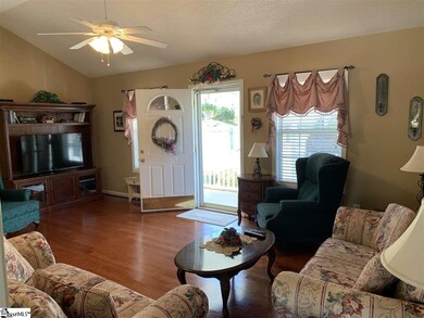 113 Forrester Dr, Liberty, SC 29657 - photo 3