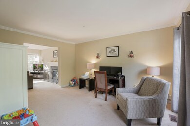 5805 Supra Place, Riverdale, MD 20737 - photo 6