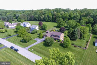 9815 Log House Ct, Gaithersburg, MD 20882 - photo 3