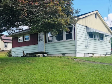 22370 Midland Trail, Victor, WV 25938 - photo 2