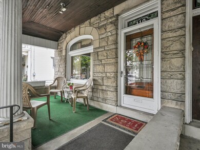 110 Spring St, Reading, PA 19601 - photo 3