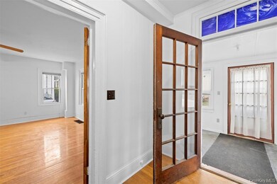 15 Robinson St unit 1, Fishkill, NY 12524 - photo 2