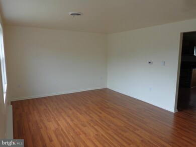 3455 Gregway Dr, Chambersburg, PA 17202 - photo 2