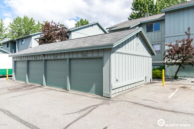 Exterior Garage
