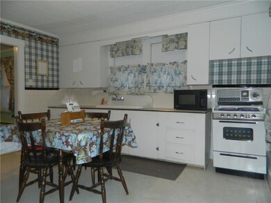 15 Laurel St, Sanford, ME 04073 - photo 2