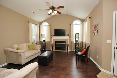 5 Living Area