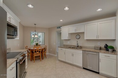 14025 N Palm Ridge Dr W, Sun City, AZ 85351 - photo 7