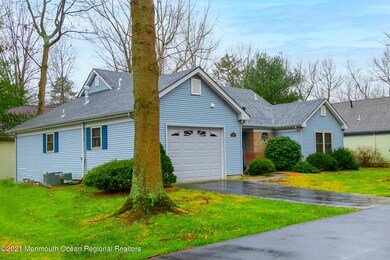 501 Petunia Ln N, Whiting, NJ 08759 - photo 2