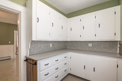 62 Ruggles St unit 1R, Three Rivers, MA 01080 - photo 6