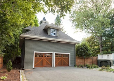 62 Lenox St, West Newton, MA 02465 - photo 3