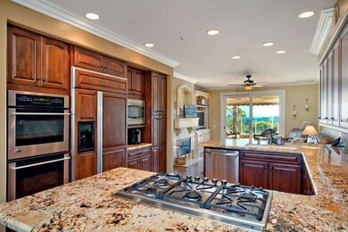 HIGHLY UPGRADED KITCHEN, WITH STAILESS APPLIANCES,