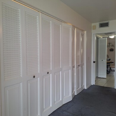 1010 Wolverton A, Boca Raton, FL 33434 - photo 6