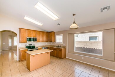07 Kitchen