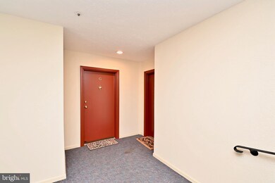 12212 Eagles Nest Ct unit G, Germantown, MD 20874 - photo 3