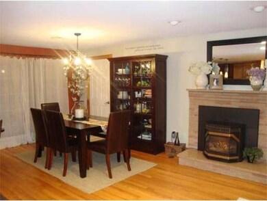 12 Oakridge St, Ludlow, MA 01056 - photo 7