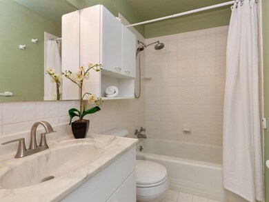 206 C Ave, Hiawatha, IA 52233 - photo 7