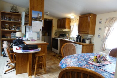 265 SE Oar Ave, Lincoln City, OR 97367 - photo 4