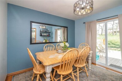 1227 Cummins Pkwy, Des Moines, IA 50311 - photo 7