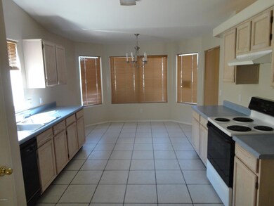 8520 W Palm Ln unit 1105, Phoenix, AZ 85037 - photo 4