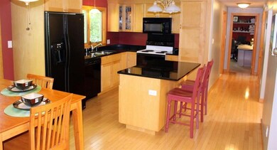 Open Concept Floor Plan - Kitchen,...