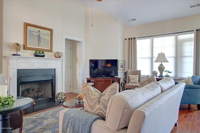 4164 Cambridge Cove Rd Unit 4-large-004-