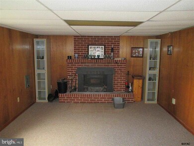 27 College Ave, Stewartstown, PA 17363 - photo 7