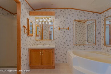 209 2nd st sw (6 of 16)