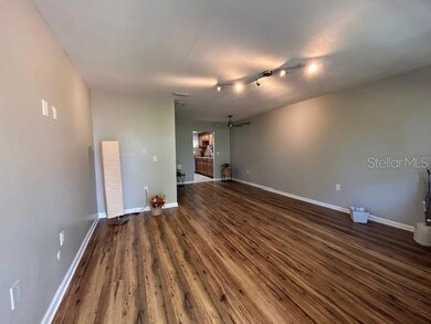 6100 21st St N unit A15, Saint Petersburg, FL 33714 - photo 7