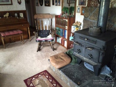 22820 Longhorn Ct, Bend, OR 97701 - photo 3