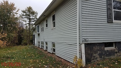 37 Lakeside Dr, Castleton On Hudson, NY 12033 - photo 2