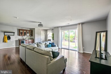 42253 Canary Grass Square, Aldie, VA 20105 - photo 4