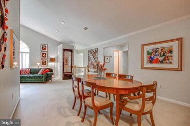 5808 Linden Square Ct, Rockville, MD 20852 - photo 7