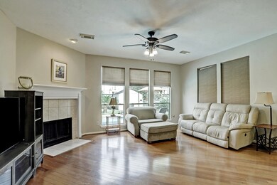 29722 Sparkling Creek Dr, Spring, TX 77386 - photo 7