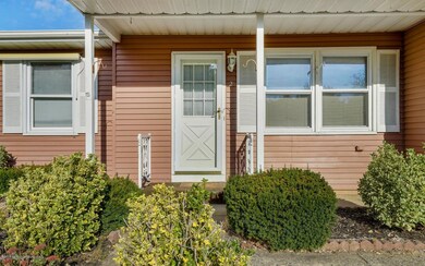 2 Greenmeadow Ln unit 72, Whiting, NJ 08759 - photo 6