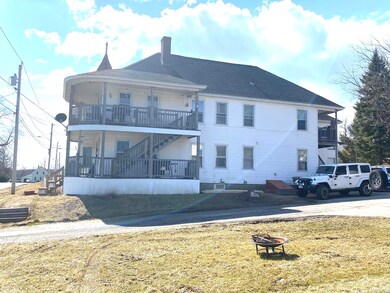 28 Wakefield