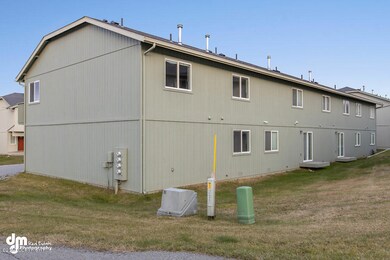 Exterior-ELKO9043