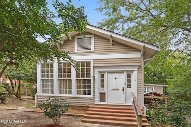 810 Fairview St, Jackson, MS 39202 - photo 4