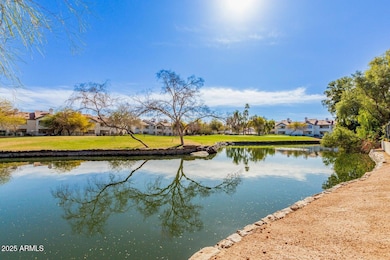 Lakefront Golf Setting