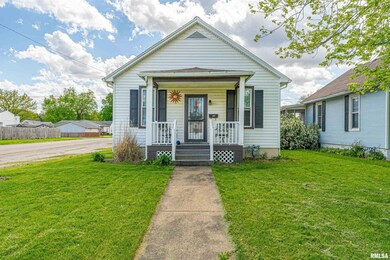 1031 Broadway St, Lincoln, IL 62656 - photo 3