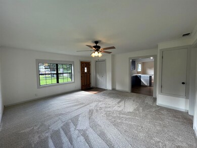 5575 Fleming Dr, Crestview, FL 32539 - photo 7