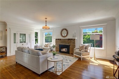 1512 1st Ave W, Seattle, WA 98119 - photo 3