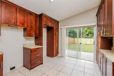 10021 Cypress Meadows Ln, Orlando, FL 32825 - photo 4