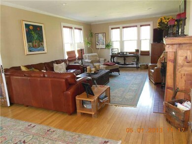 Living Room.