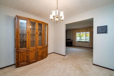11_DaytonHomePhoto11_mls
