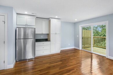 158 Beacon St unit B, Worcester, MA 01610 - photo 7